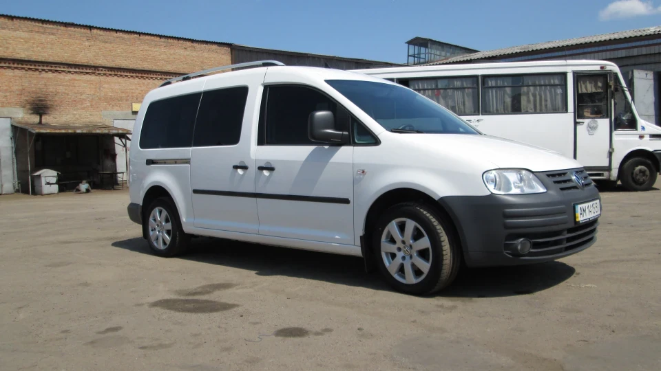 Volkswagen Caddy maxi 2.0 ecofuel 4