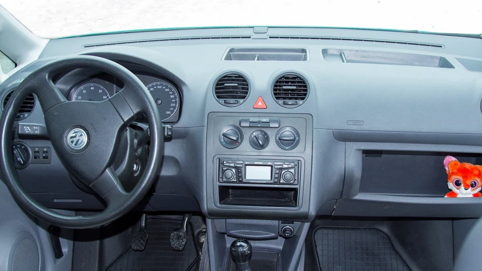Volkswagen Caddy М'ятний EcoFuel 5