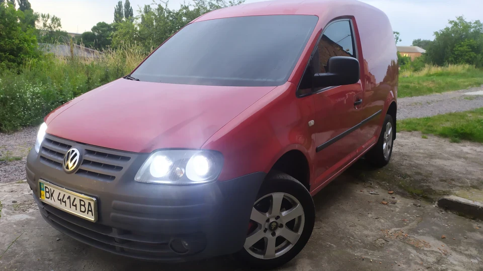 Volkswagen Caddy Mr. RED 3
