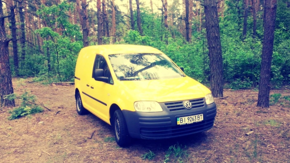 Volkswagen Caddy pochtovik germani