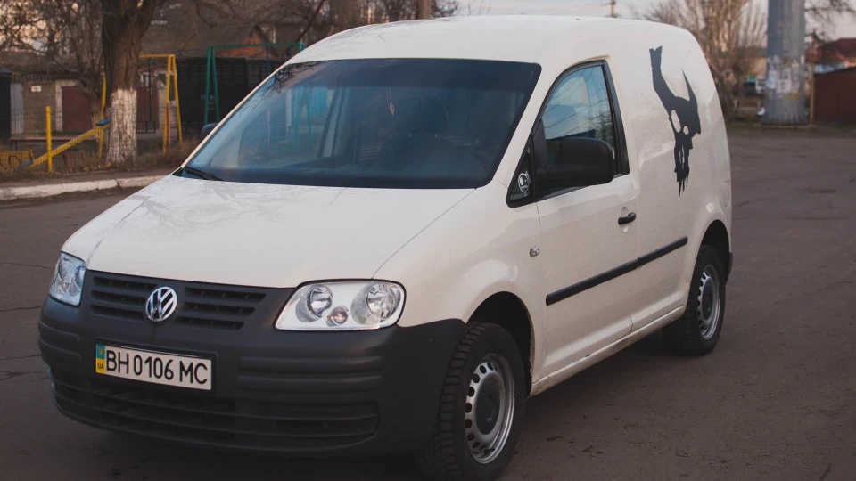 Volkswagen Caddy Трактор 2
