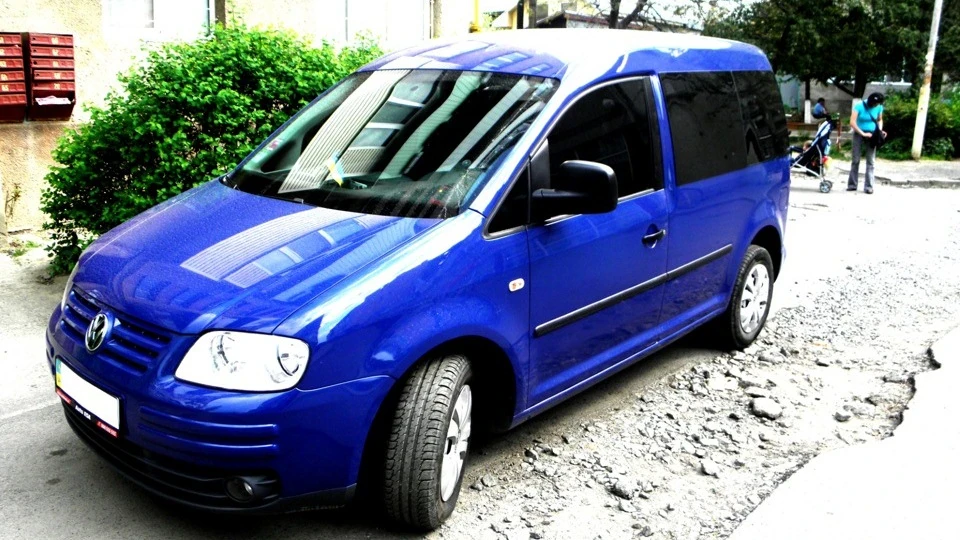 Volkswagen Caddy ТРУДЯГА (ПРОДАВ) 2