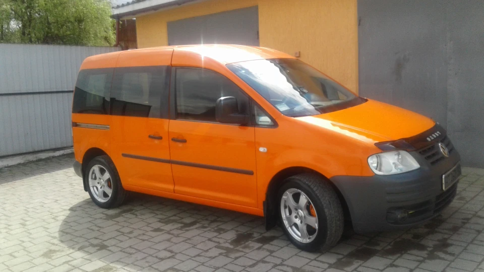 Volkswagen Caddy Турбо МАНДАРІН
