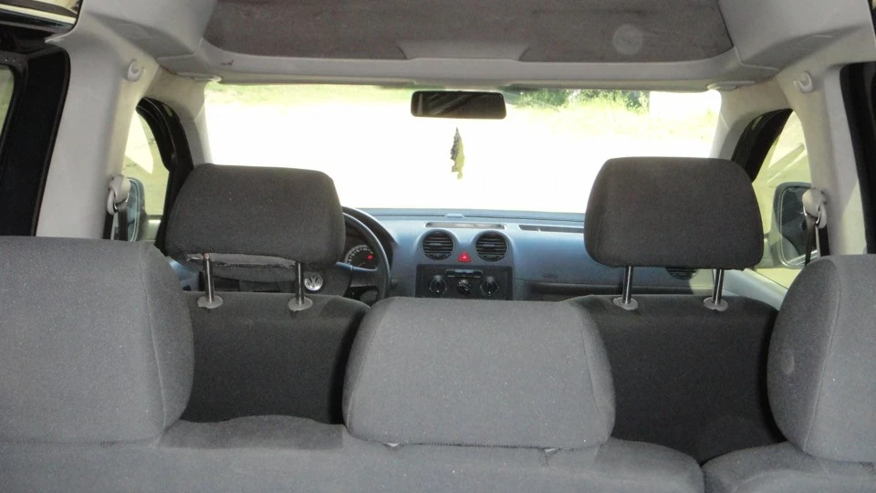 Volkswagen Caddy Універсальний солдат 2