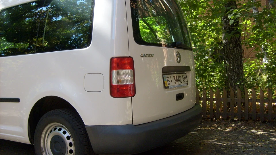 Volkswagen Caddy White Diesel 4