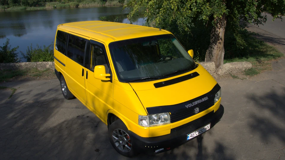 Volkswagen Caravelle 3