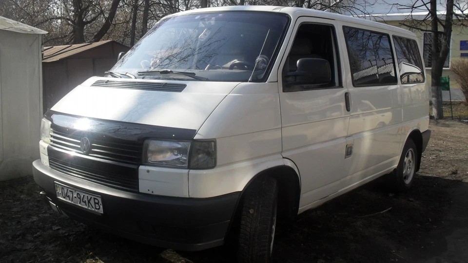 Volkswagen Caravelle 2