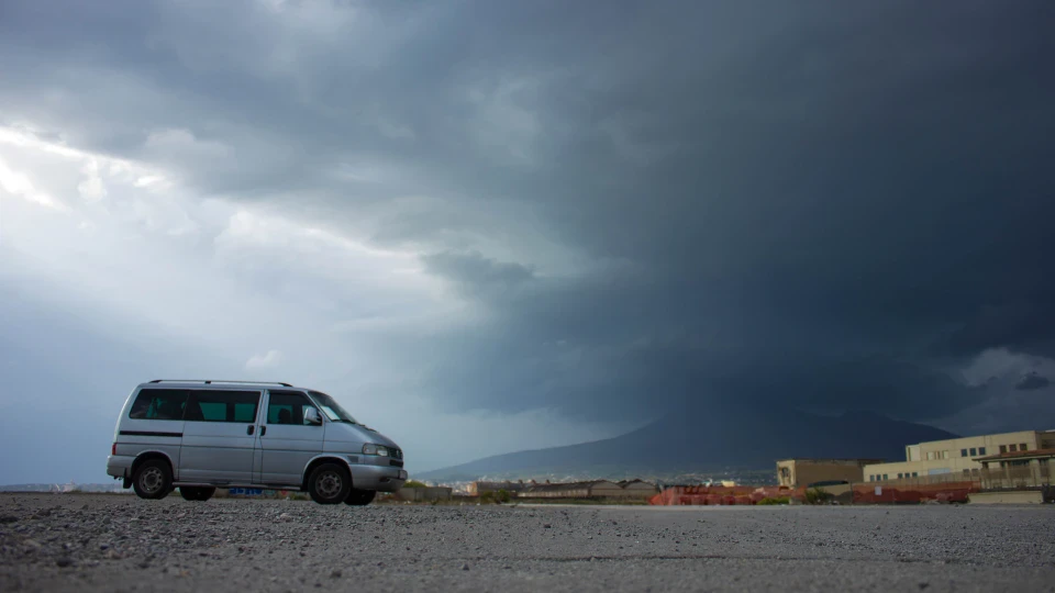 Volkswagen Caravelle 4