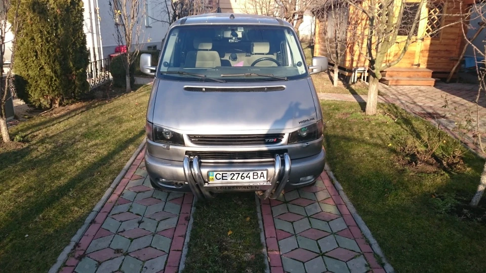 Volkswagen Caravelle