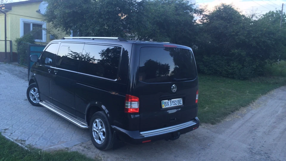 Volkswagen Caravelle 2.5 турбо 128 квт 2