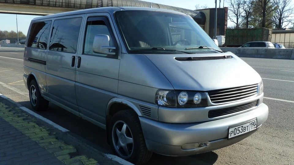 Volkswagen Caravelle Long 5