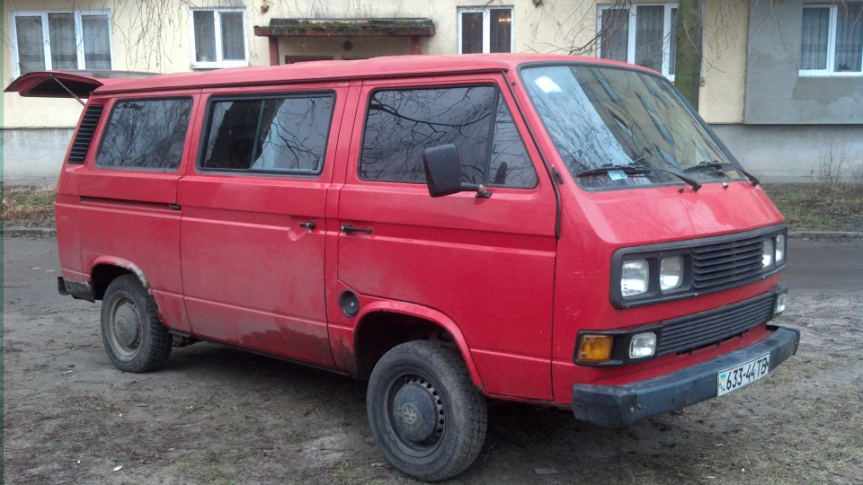 Volkswagen Caravelle Projekt Zwo 2,1 бензин 2
