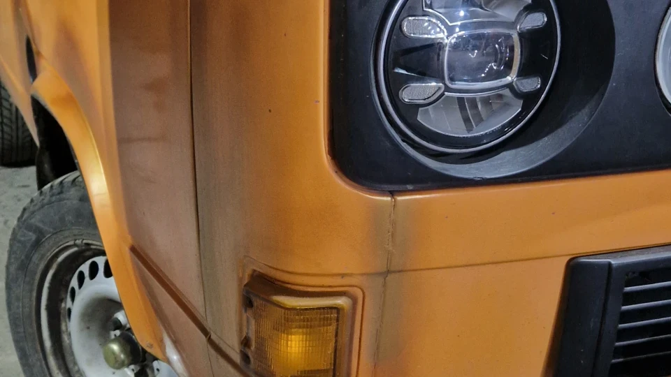 Volkswagen Caravelle Shot 3