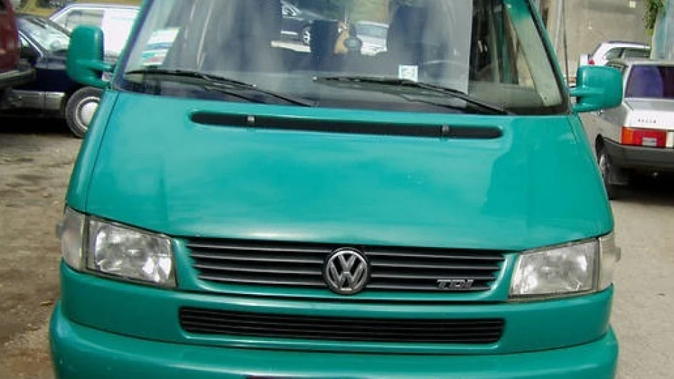 Volkswagen Caravelle Возити картоплю 3