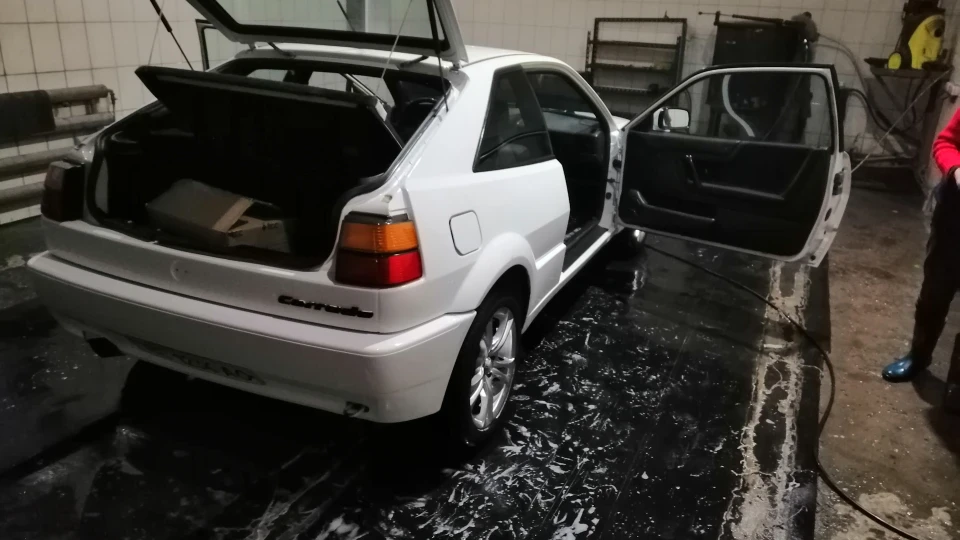 Volkswagen Corrado Білий глянець 2.0 2