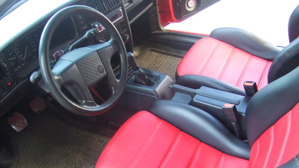 Volkswagen Corrado milano red 5