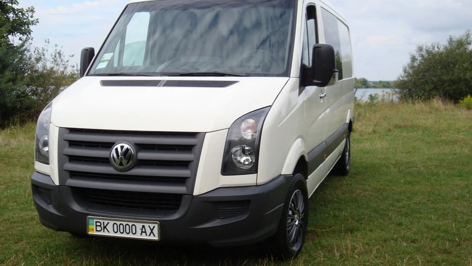 Volkswagen Crafter 2.5 TDI (80 кВт/109л.с) 2