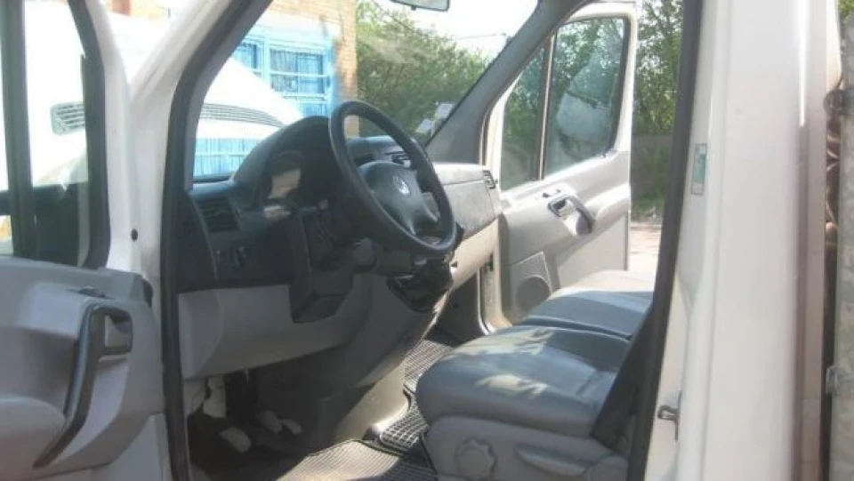 Volkswagen Crafter 2,5TDI163л.с. БІЛИЙ КИТ 4