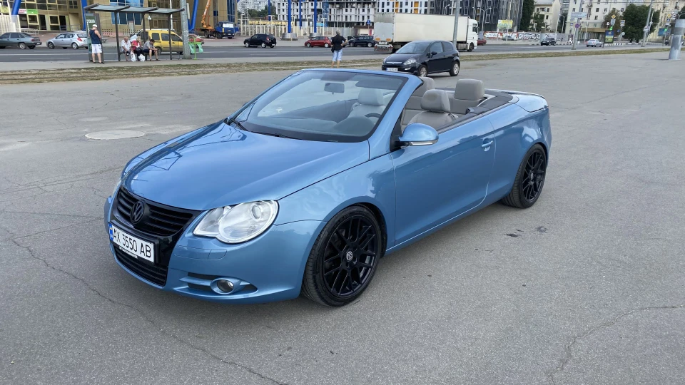 Volkswagen Eos