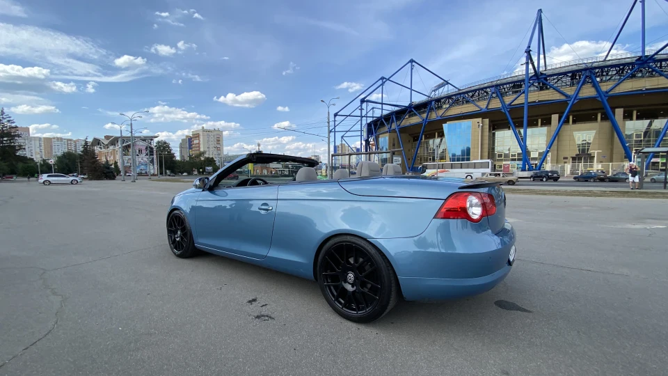Volkswagen Eos 3