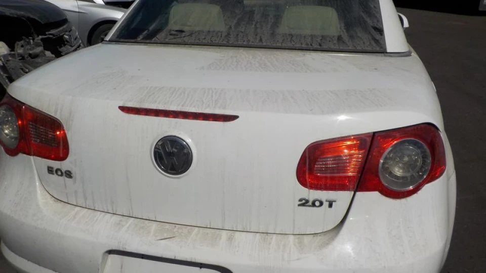 Volkswagen Eos возити дитину до школи!! 3