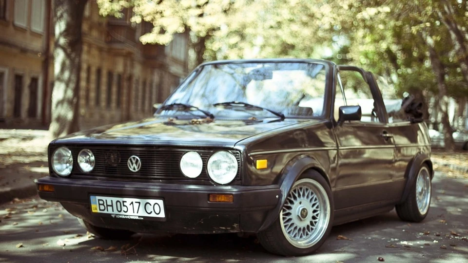 Volkswagen Golf Cabriolet 2