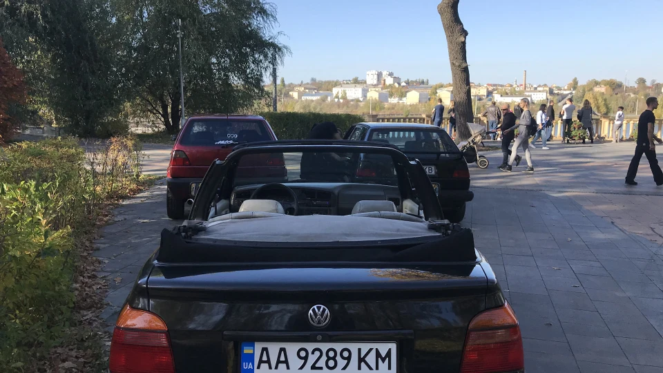 Volkswagen Golf Cabriolet Безголовий чорник 3