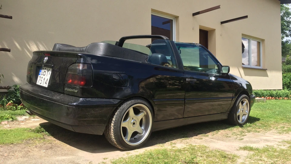 Volkswagen Golf Cabriolet USA 2
