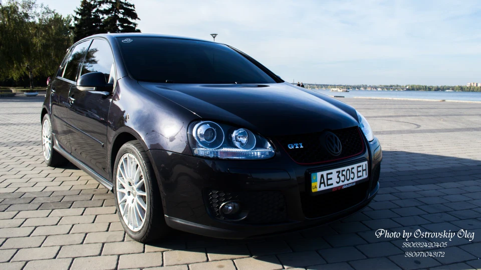 Volkswagen Golf GTI 5