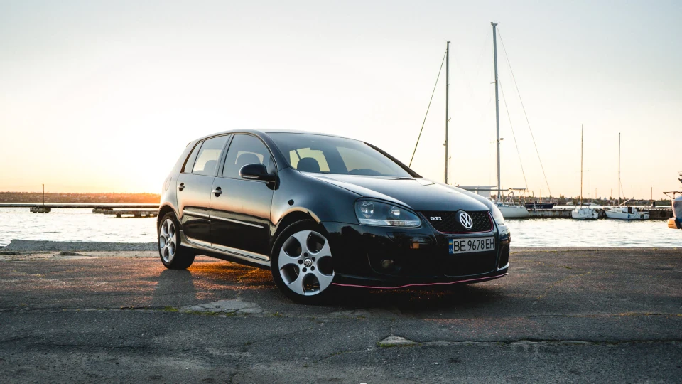 Volkswagen Golf GTI 4
