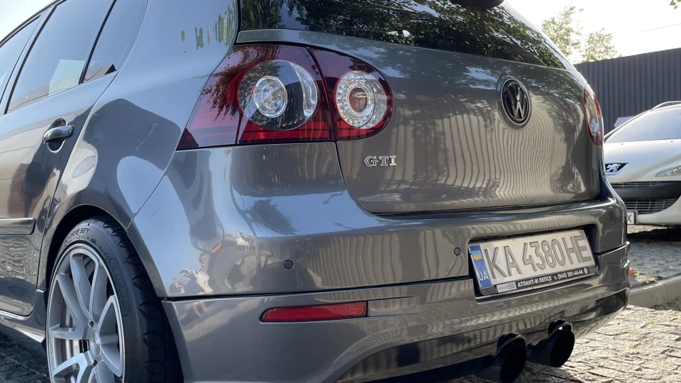 Volkswagen Golf GTI 3