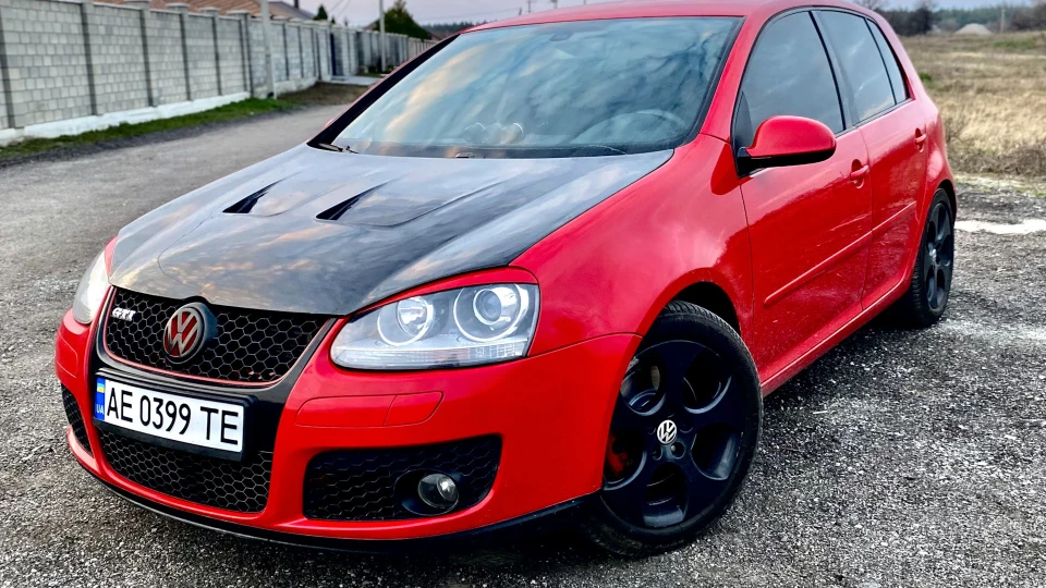 Volkswagen Golf GTI 4