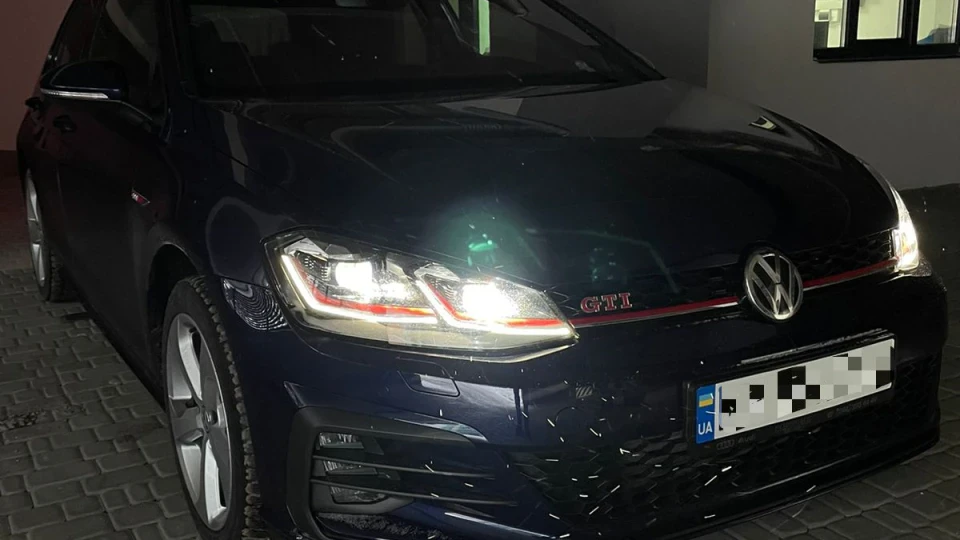 Volkswagen Golf GTI