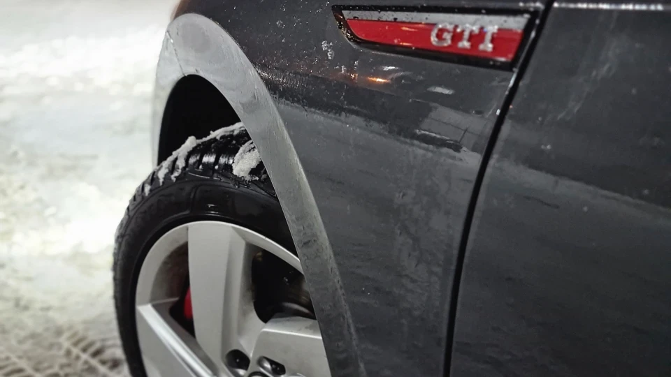 Volkswagen Golf GTI 3