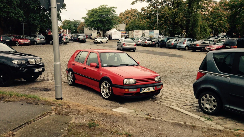 Volkswagen Golf GTI 5