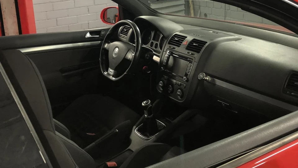 Volkswagen Golf GTI 4