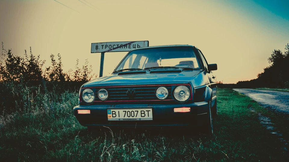 Volkswagen Golf GTI 2