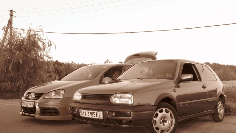 Volkswagen Golf GTI 2