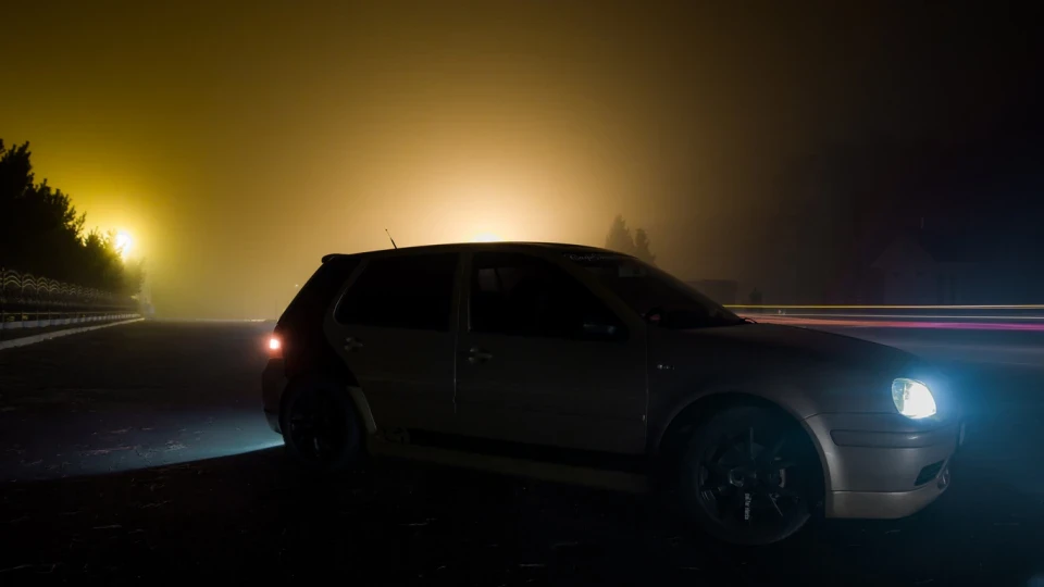 Volkswagen Golf GTI 2