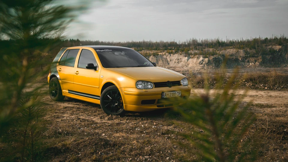 Volkswagen Golf GTI 4