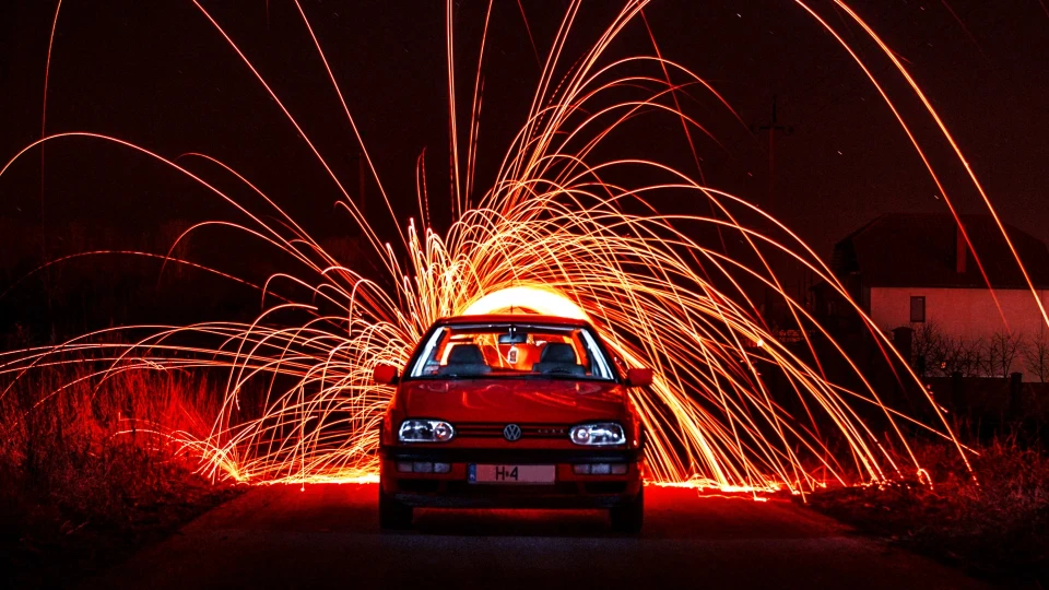 Volkswagen Golf GTI 2