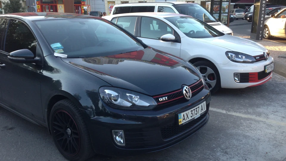 Volkswagen Golf GTI 3