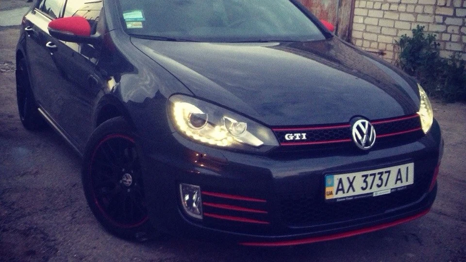 Volkswagen Golf GTI 5