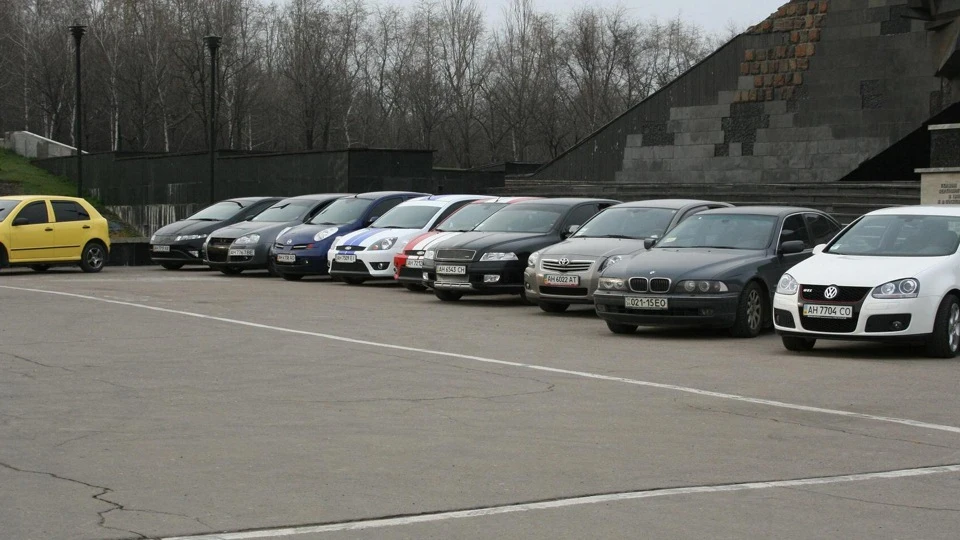 Volkswagen Golf GTI 2