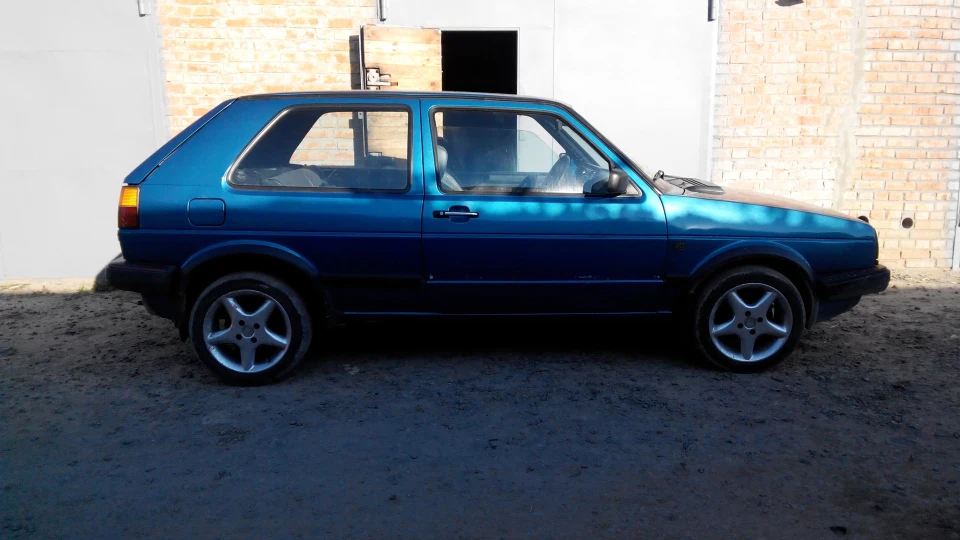 Volkswagen Golf GTI 3