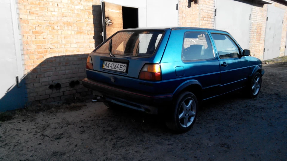Volkswagen Golf GTI 4
