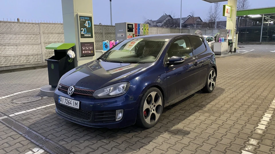Volkswagen Golf GTI