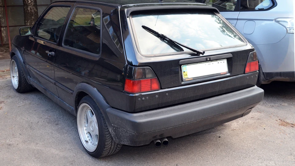 Volkswagen Golf GTI 5