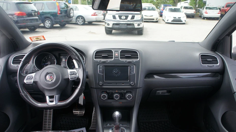 Volkswagen Golf GTI 4