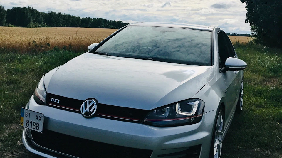 Volkswagen Golf GTI 4